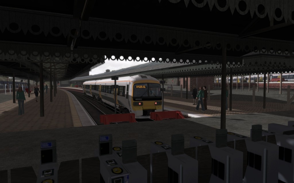 Class 466002 at Carcombe Parkway